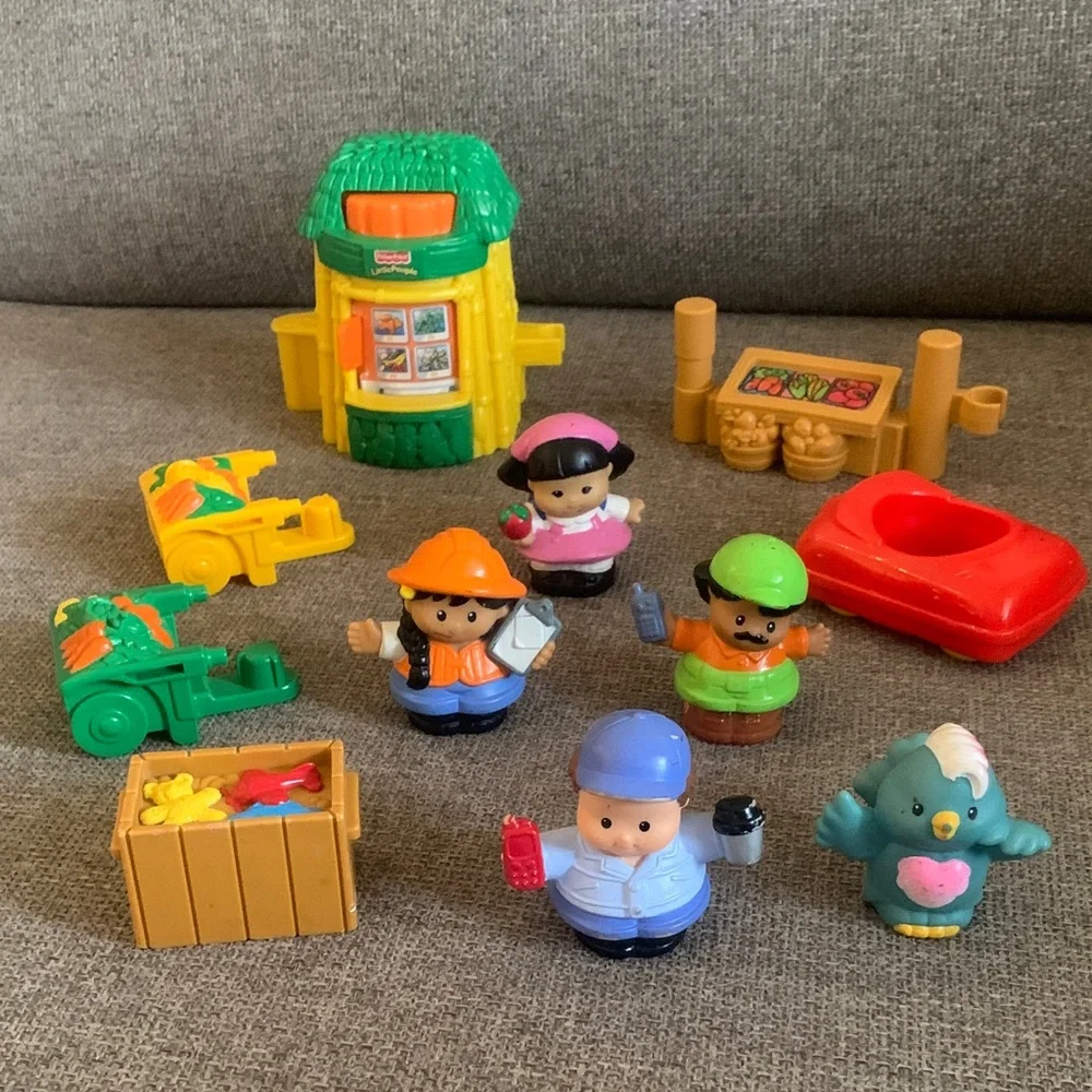 Fisher-Price Little People Assorted Figures Vegetable Stand Car Toy Chest Bird